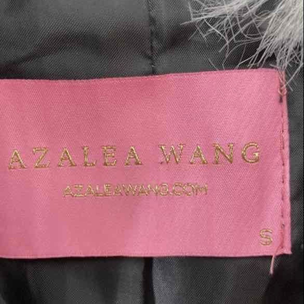 Azalea Wang Black and White checkerboard Formula Faux Fur Jacket. Size s - Picture 9 of 9